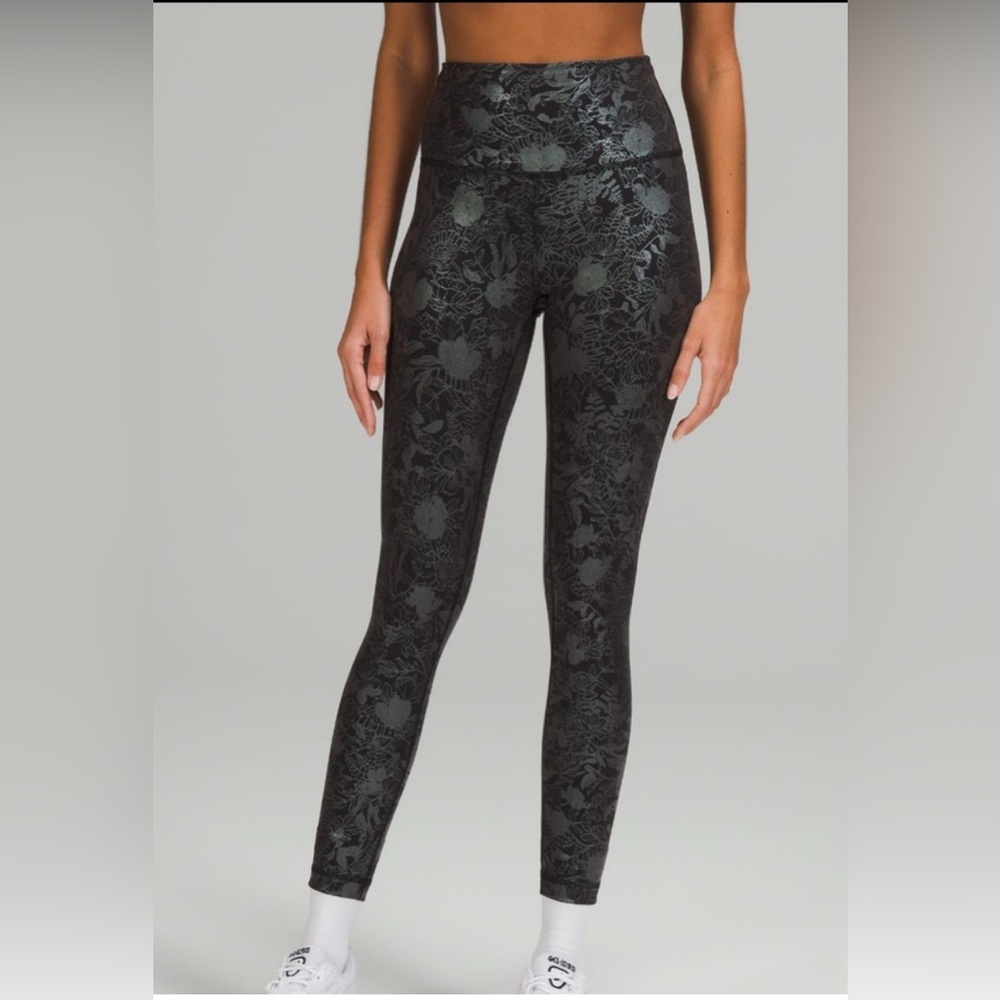 Lululemon Wunder Under 25” Leggings Metallic design with logo & lulu name - 10